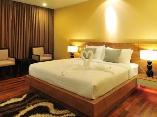 G1 Serviced Kamala Beach 2*