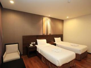 G1 Serviced Kamala Beach Lägenhetshotell 2*